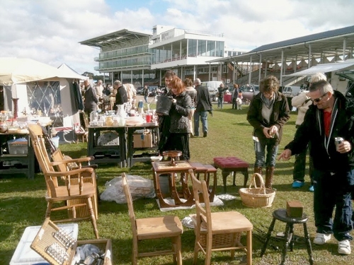 The Great Wetherby Racecourse Antiques Fair listing picture 3