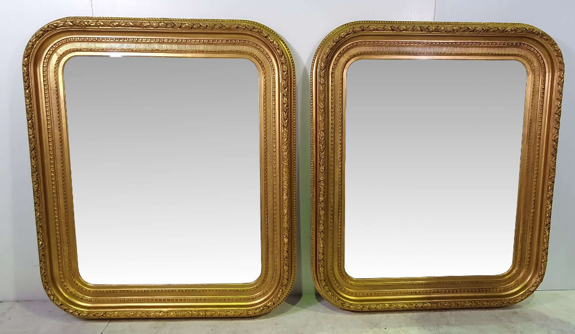 Very Rare Pair Of 19th Century Gilt Antique Mirrors