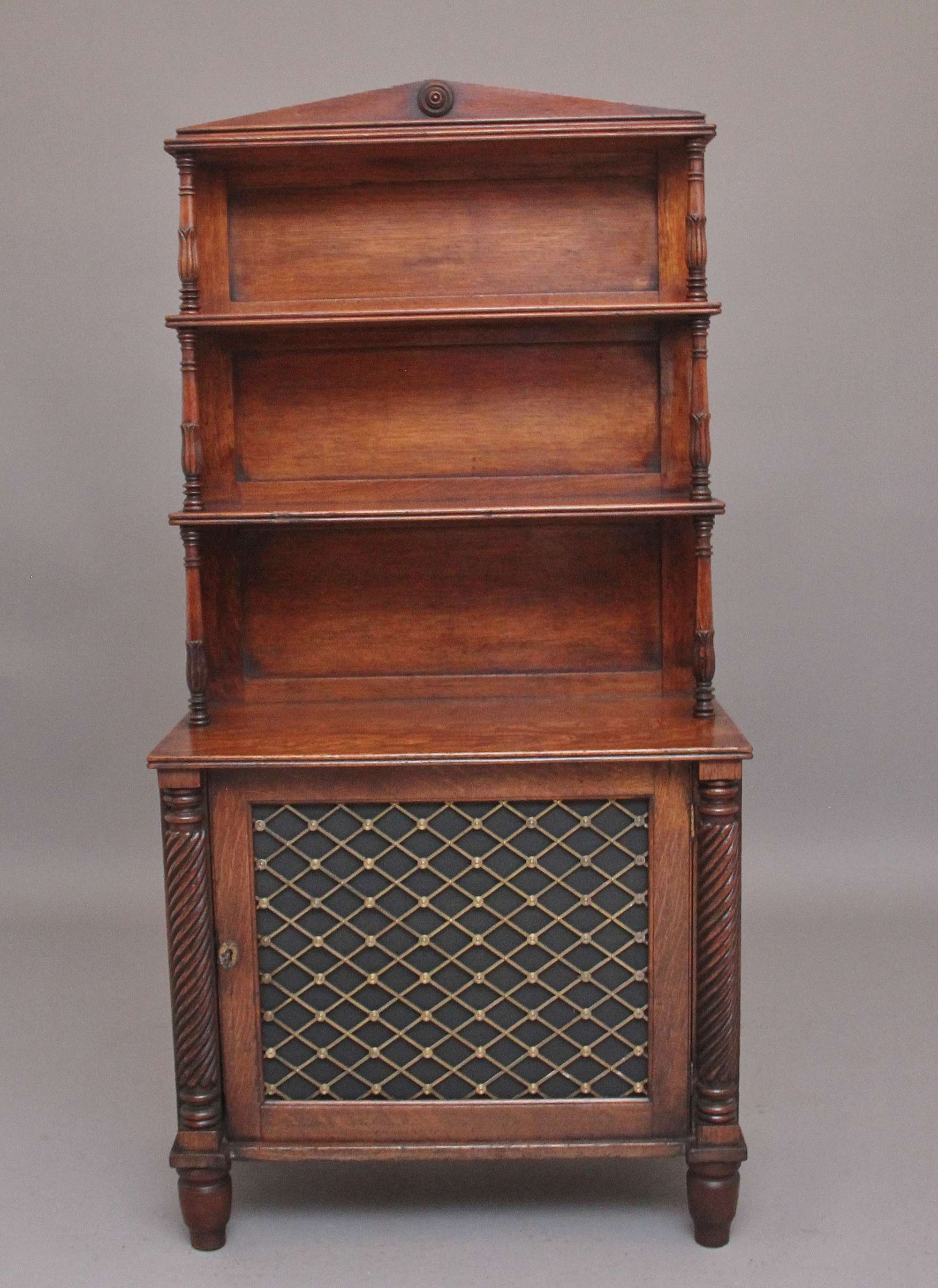 Early 19th Century oak bookcase cabinet