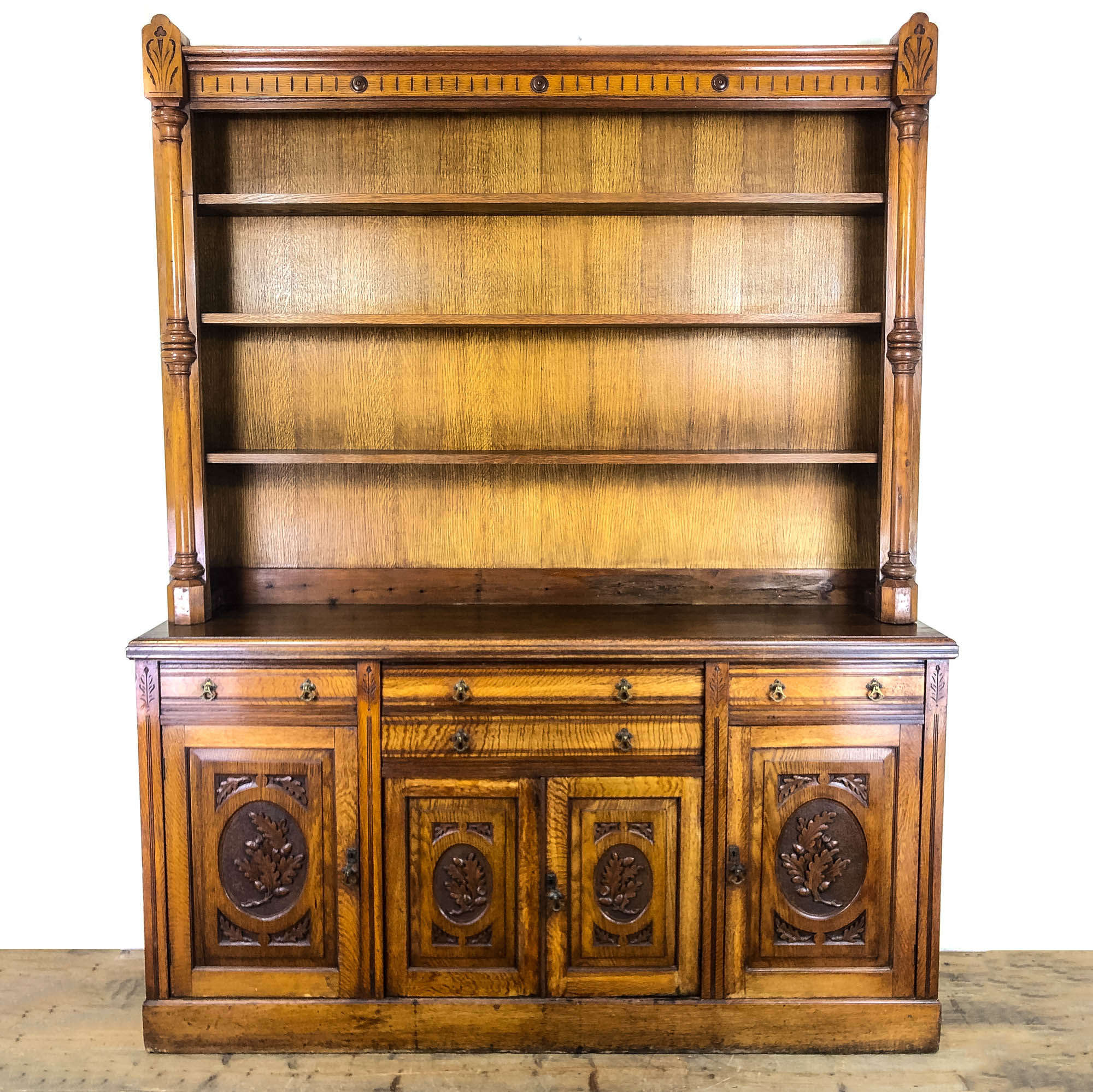 Antique 20th Century Carved Oak Dresser