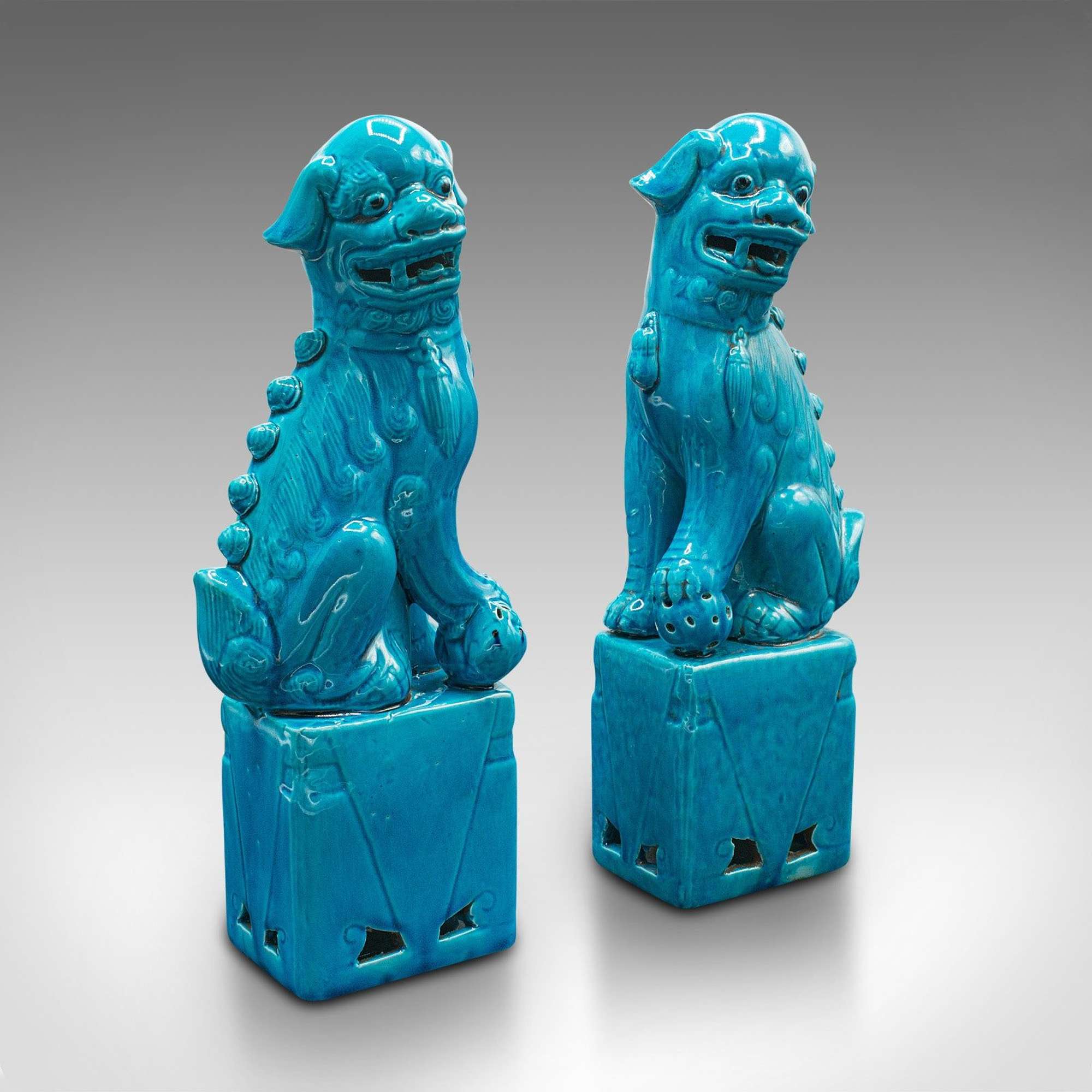 Pair Of Vintage Dog Statues, Oriental, Dog Of Fo, Bookends, Art Deco, Circa 1940