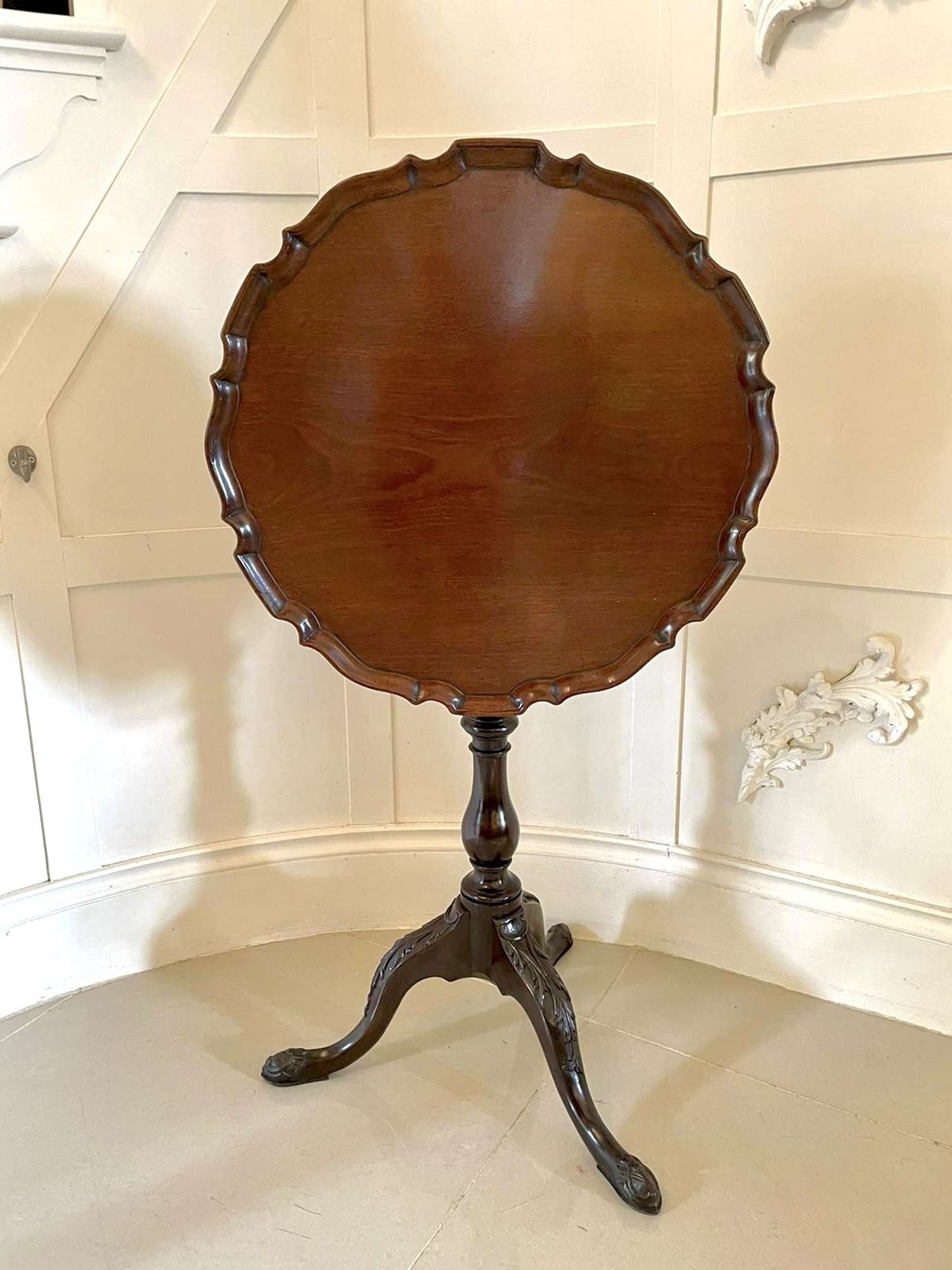 Outstanding Quality Antique Edwardian Carved Mahogany Lamp Table
