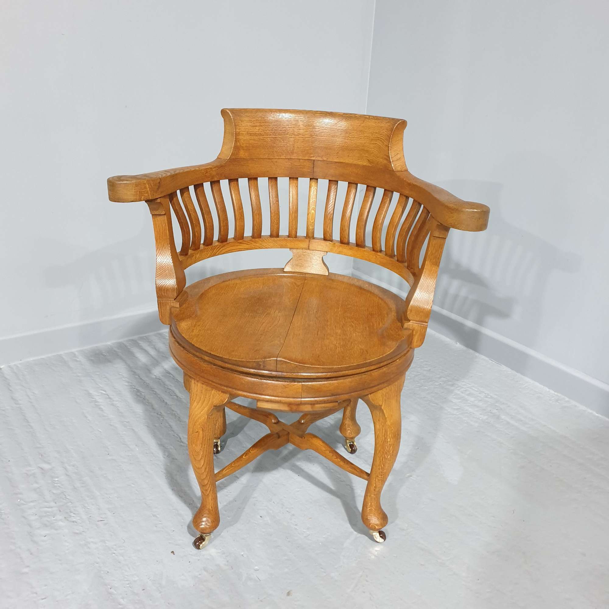 Victorian Oak Swivel Office Desk Chair