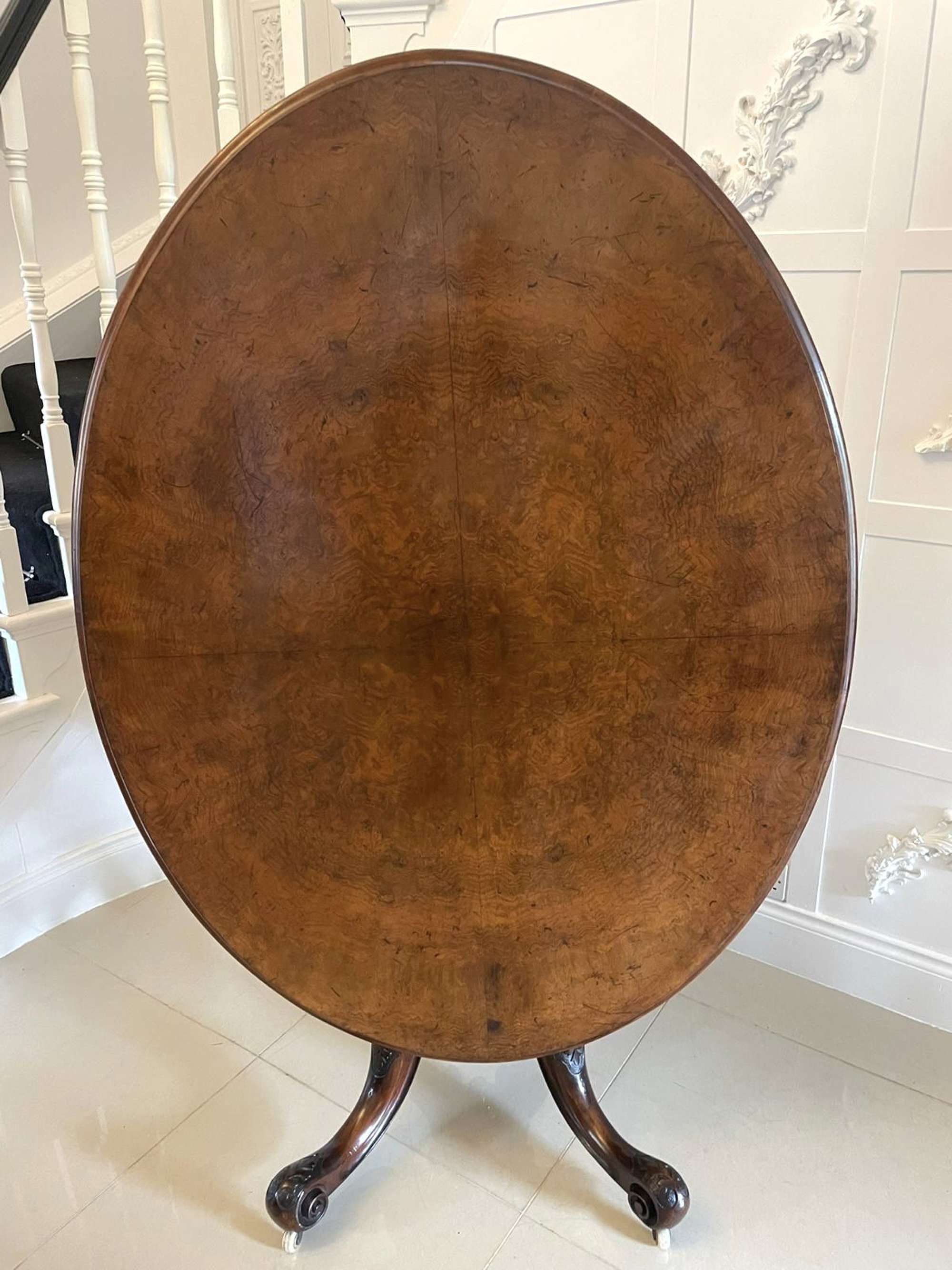 Antique Victorian Quality Burr Walnut Oval Centre/Dining Table