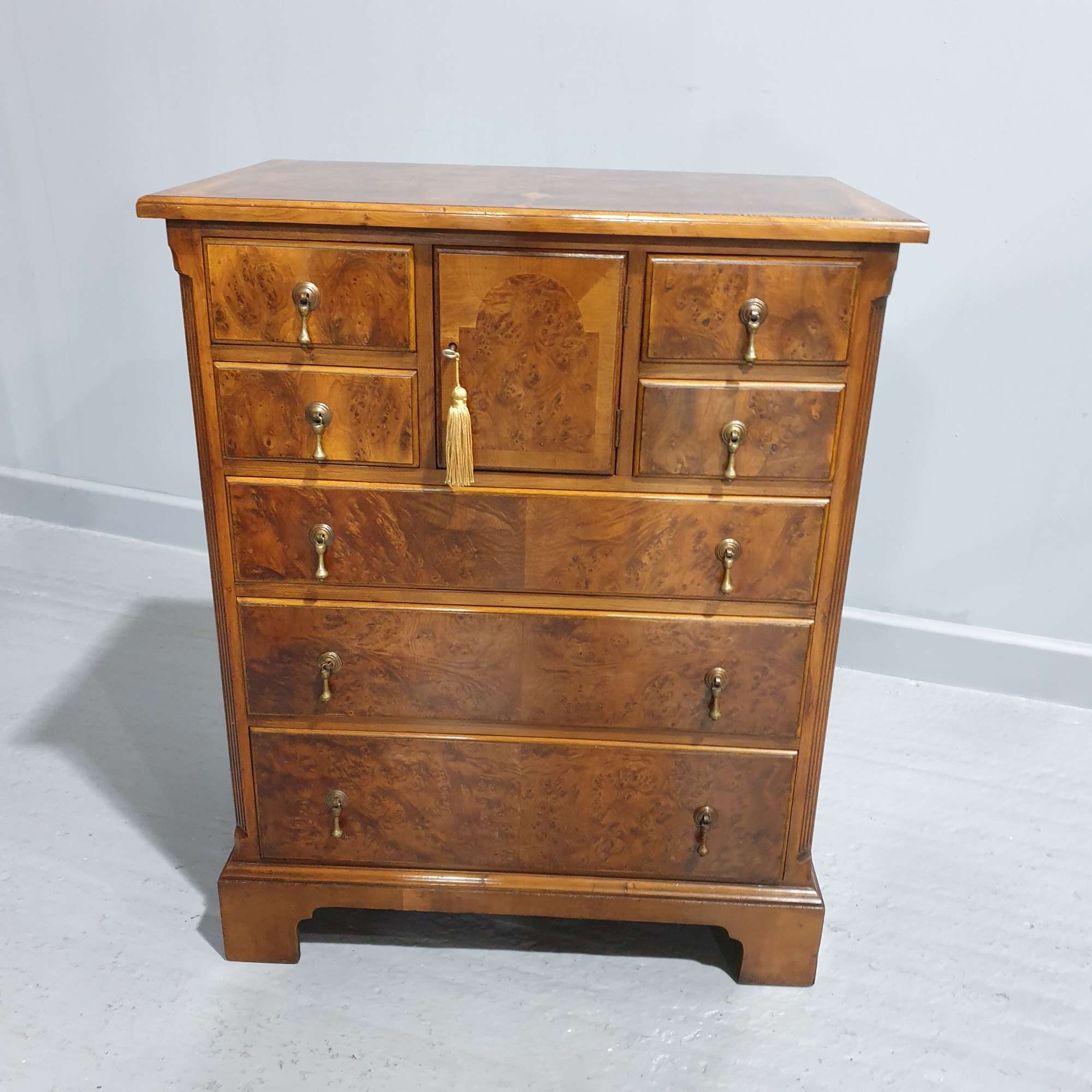 Superb Yew Wood Chest Of Drawers