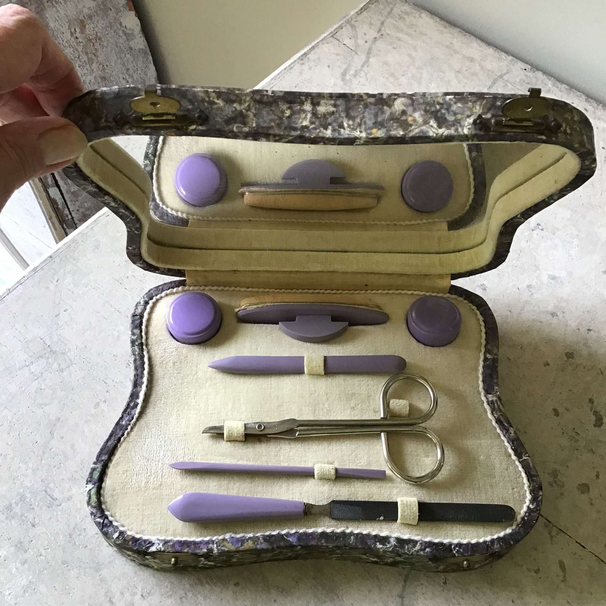 Early lilac manicure set in its original marbled paper box
