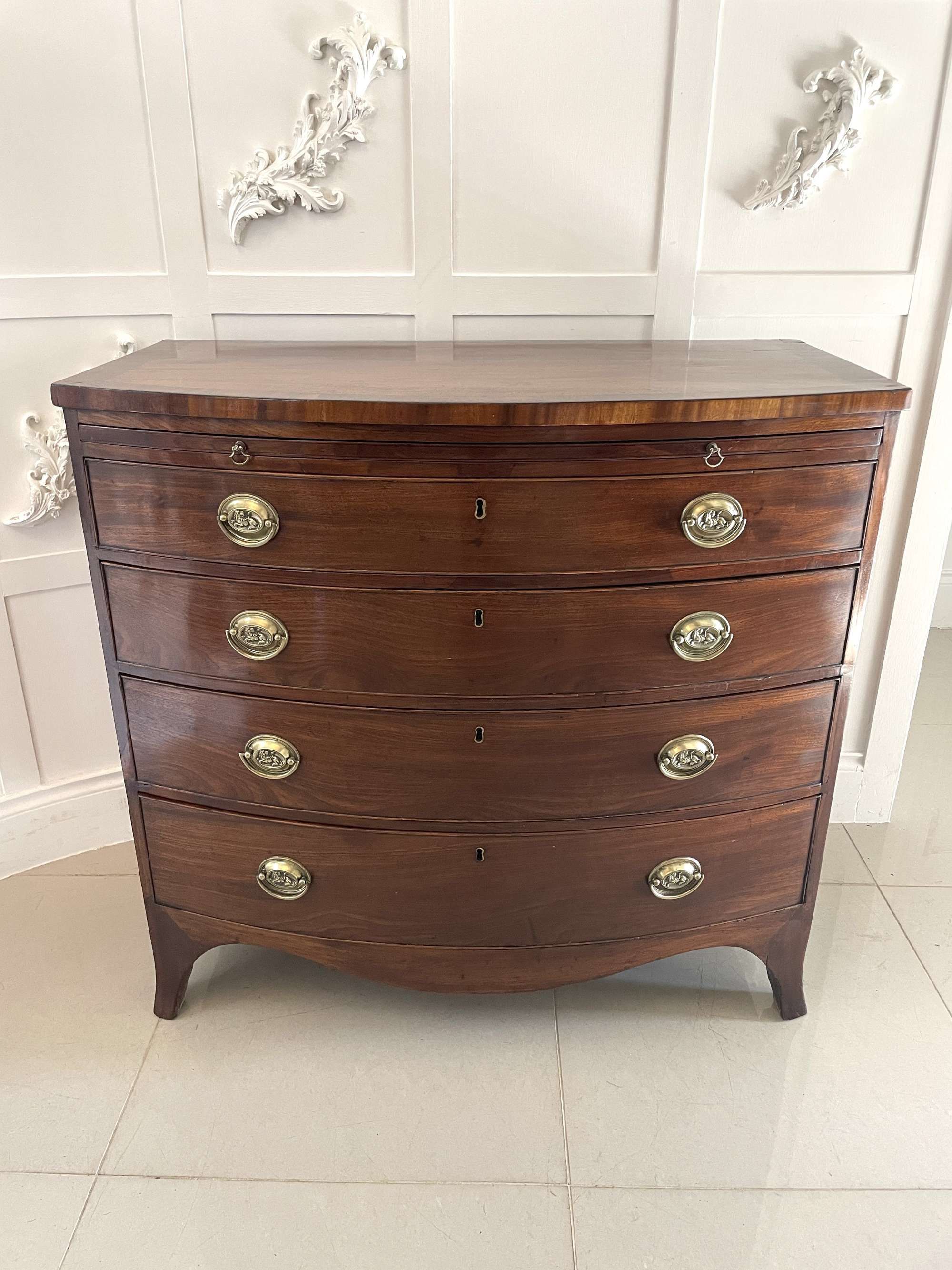 Outstanding Quality Antique George Iii Figured Mahogany Bow Fronted Chest Of Drawers