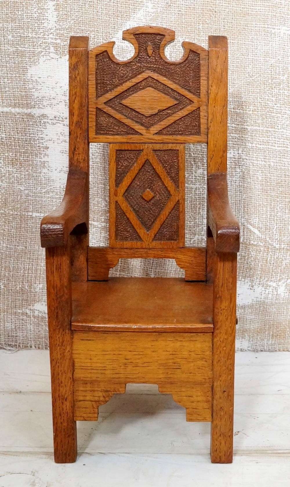 Miniature Oak Apprentice Chair