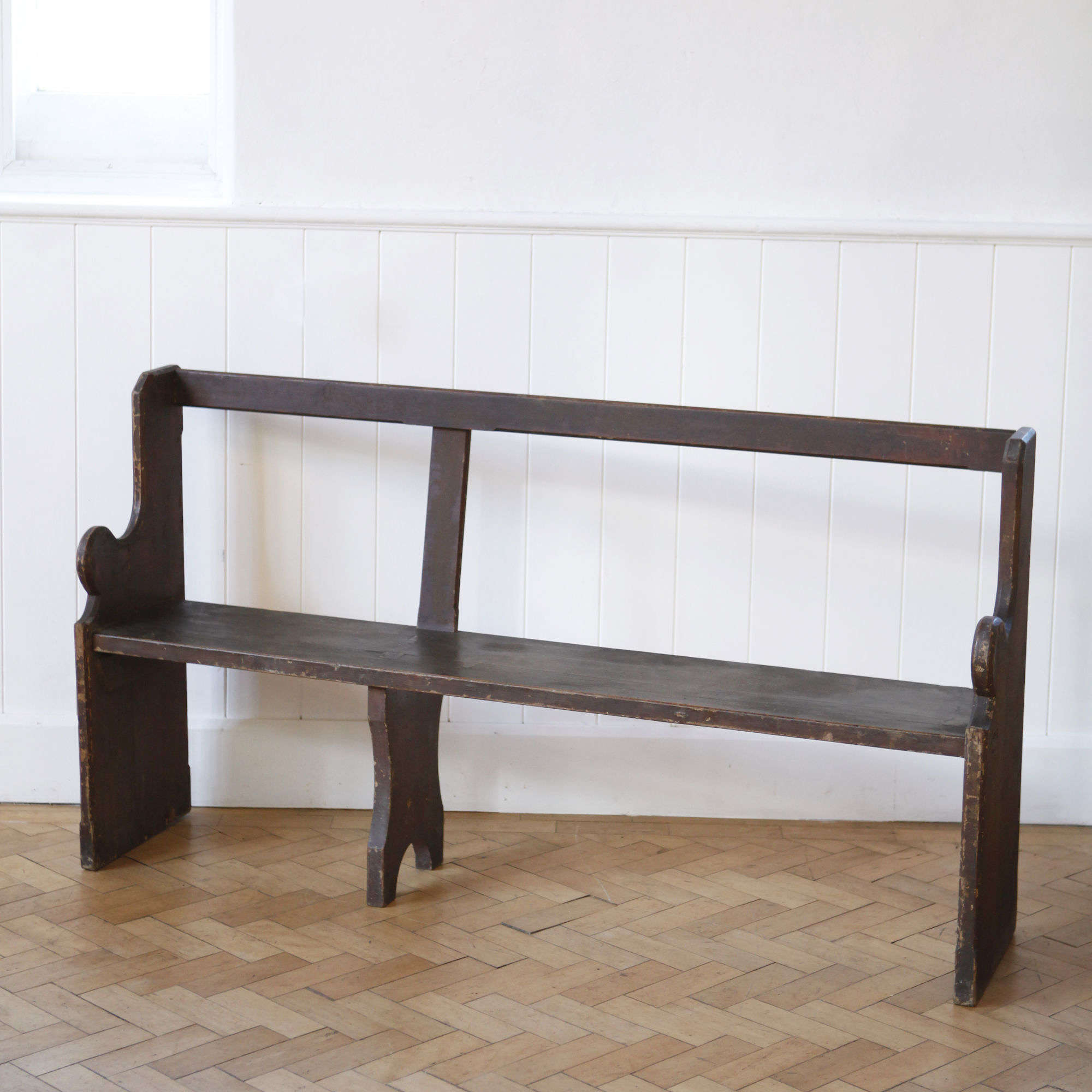 Original an untouched grain painted hall bench settle.
