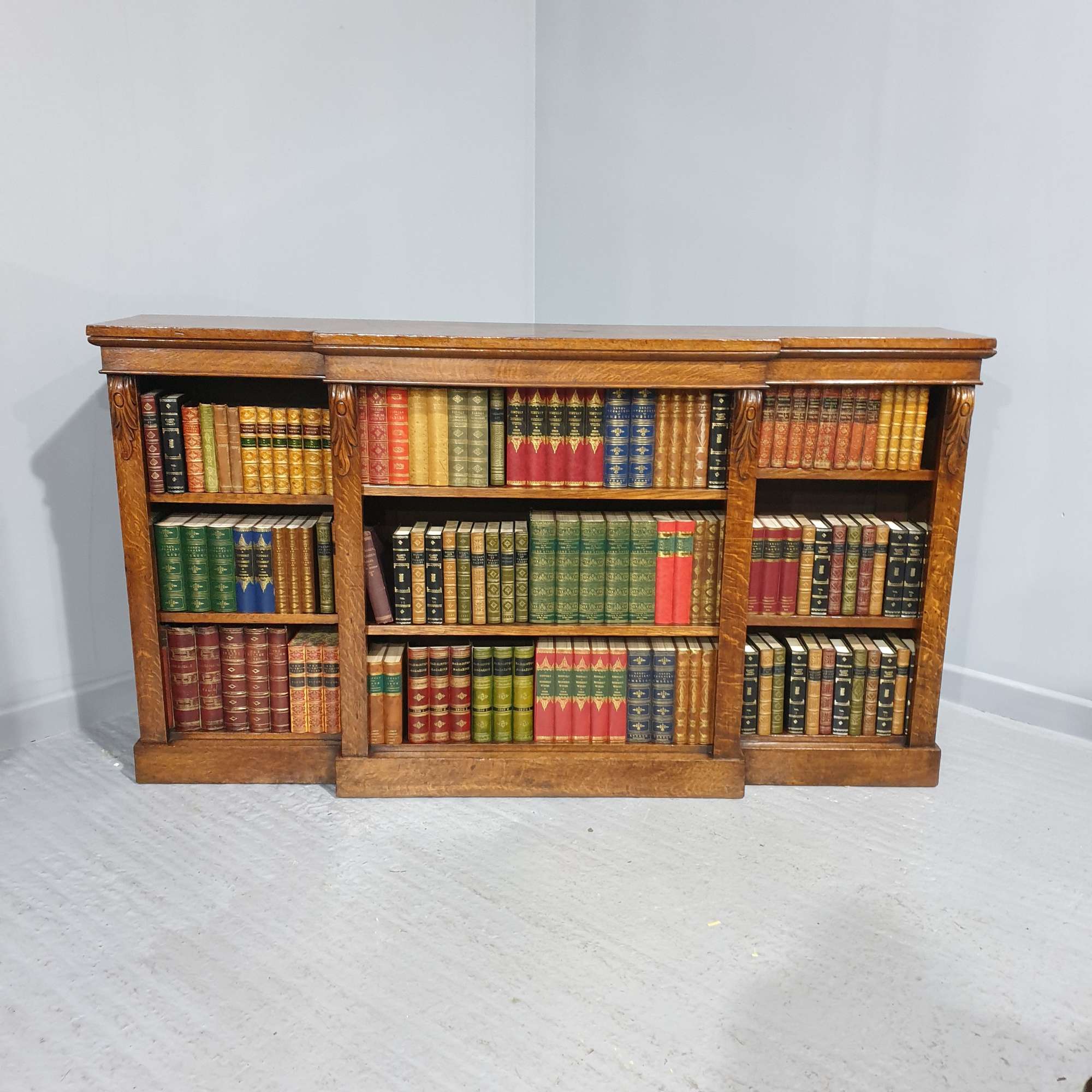 Victorian Oak Breakfront Open Adjustable Library Antique Bookcase