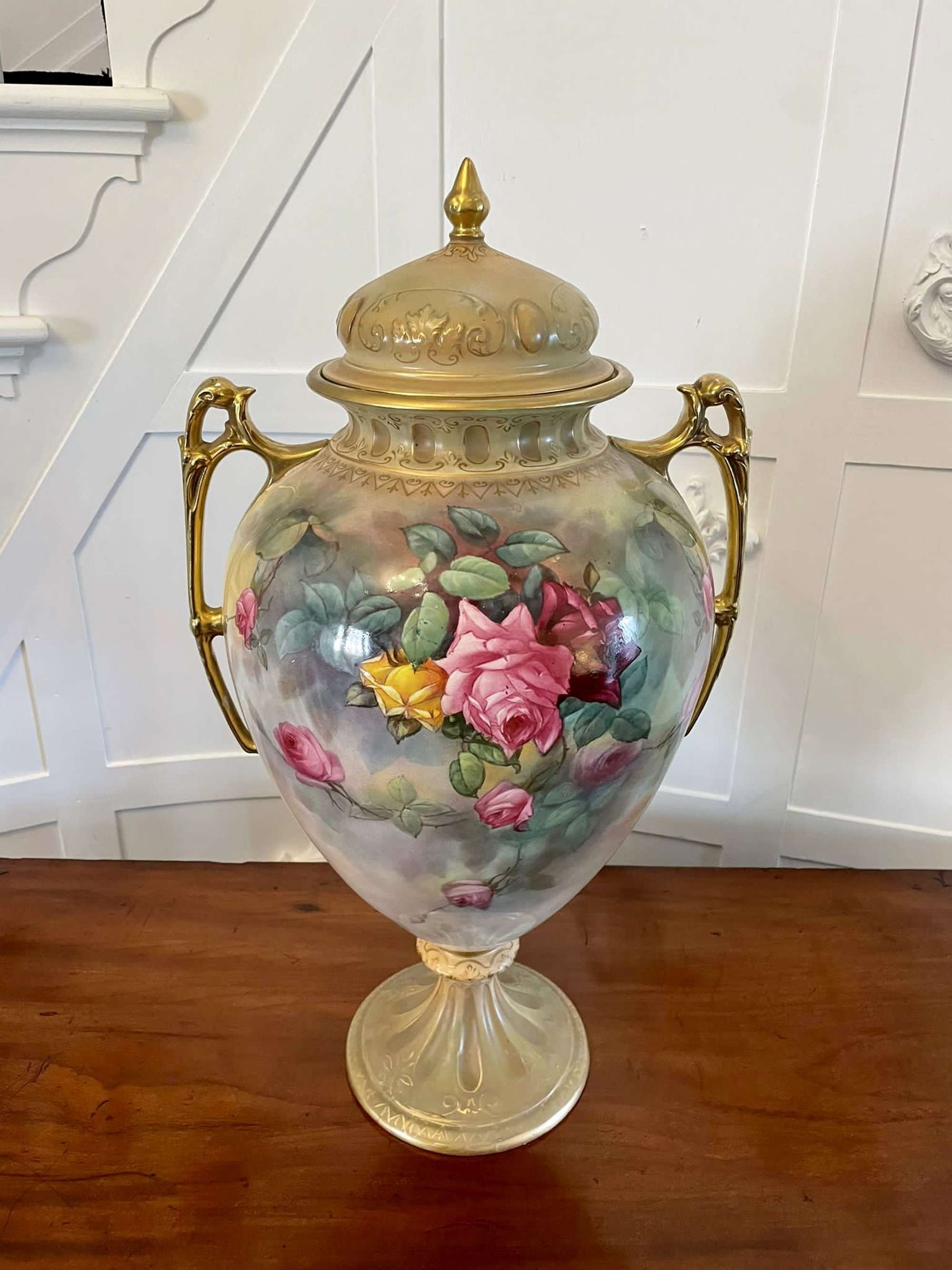 Large Antique Victorian Quality Royal Crown Devon Lidded Vase