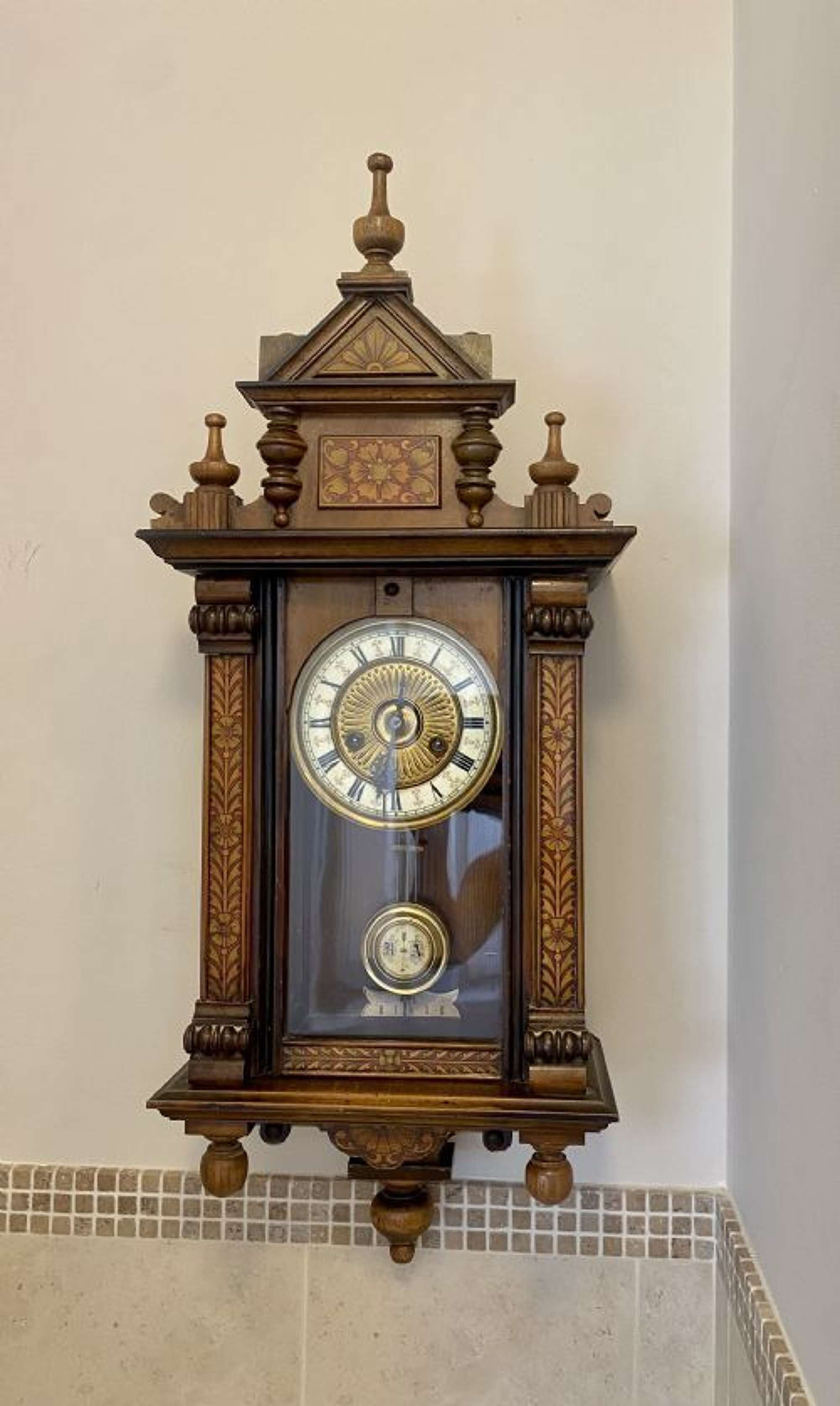 Quality Antique Victorian Walnut Vienna Wall Clock