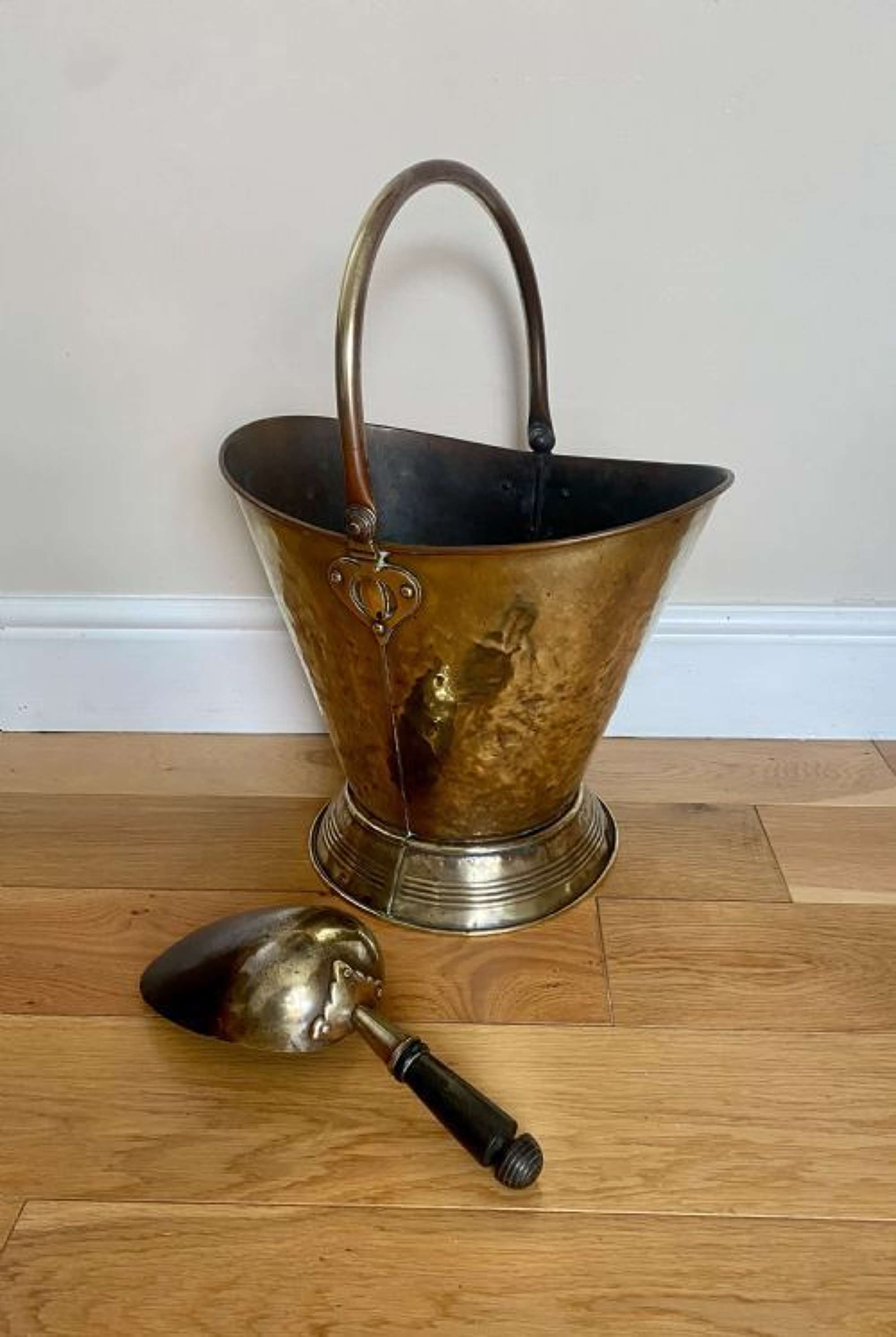 Antique Victorian Quality Brass Coal Scuttle With Original Shovel