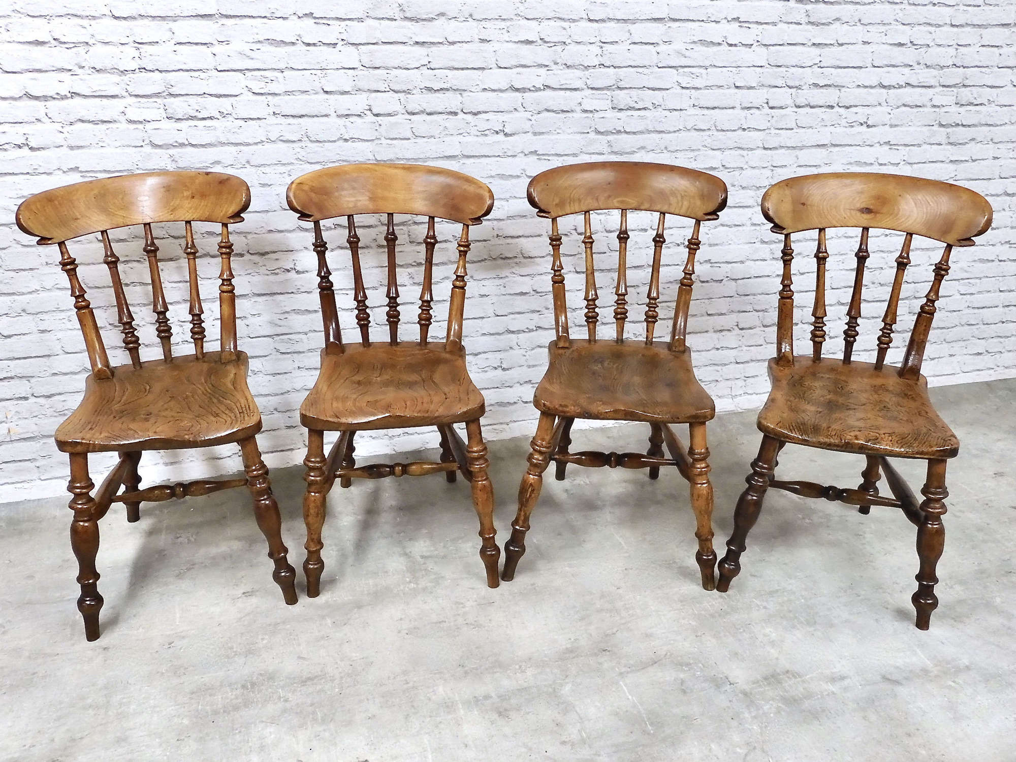 Worksop Windsor Chairs x4