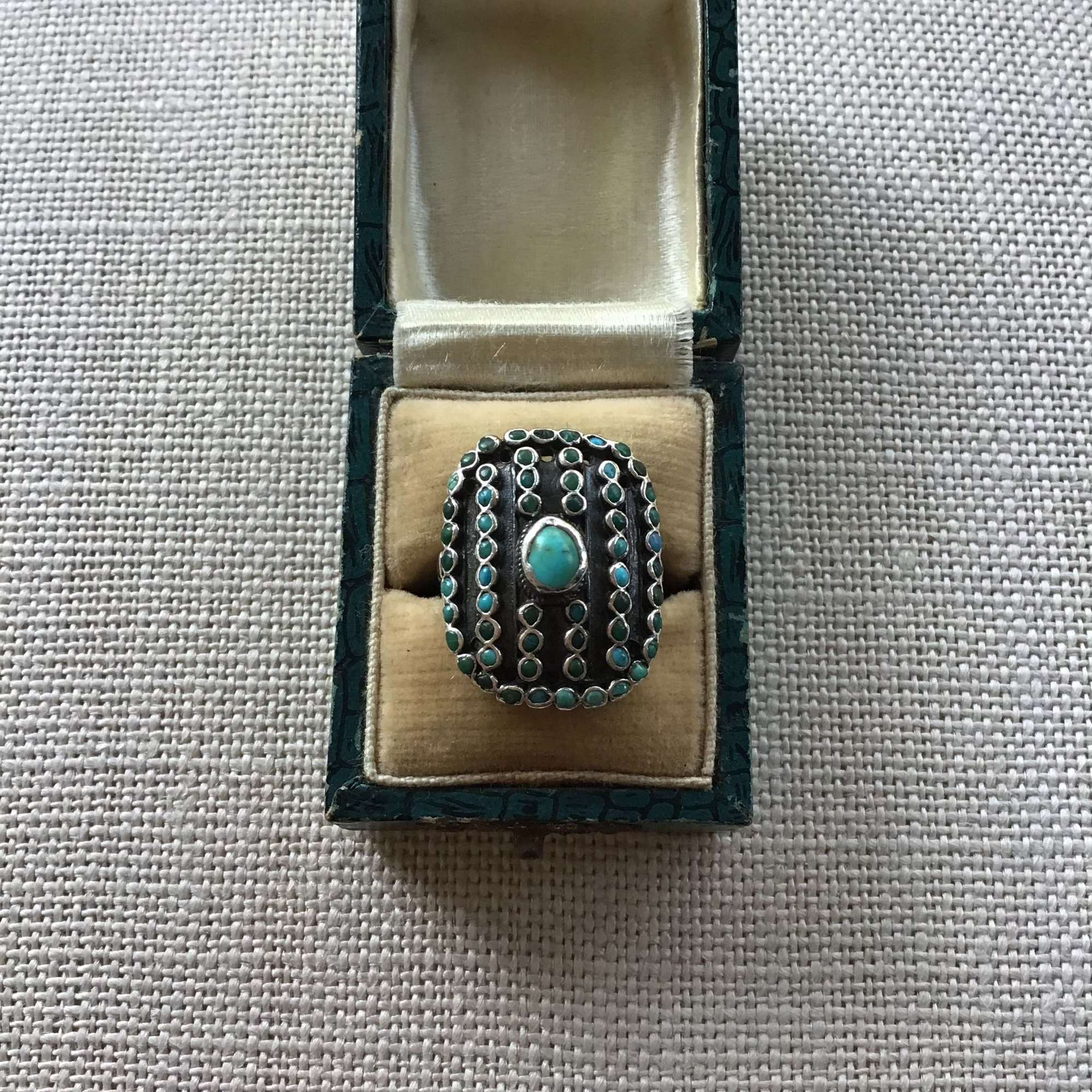 Vintage silver and turquoise  ring