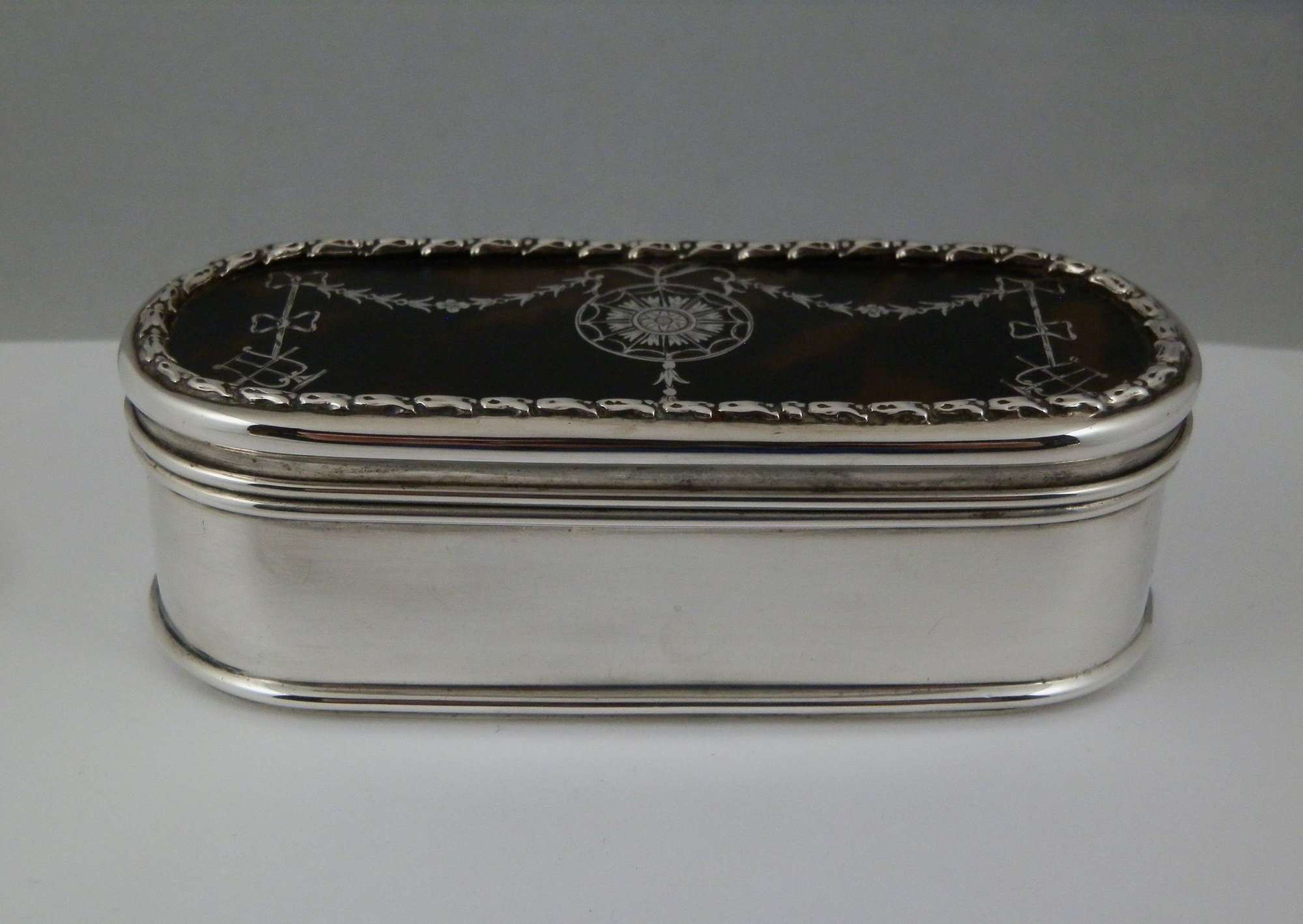 George V silver and tortoise shell box, William Comyns 1913
