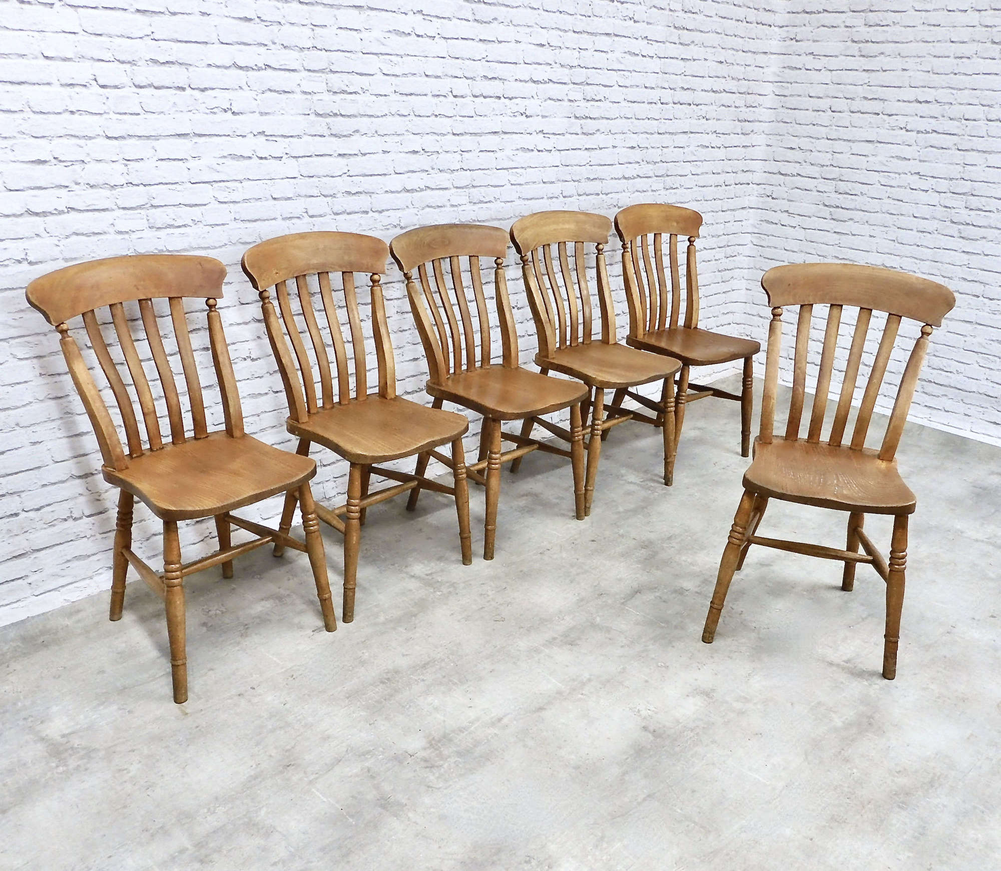 True Set Windsor Lathback Kitchen Chairs