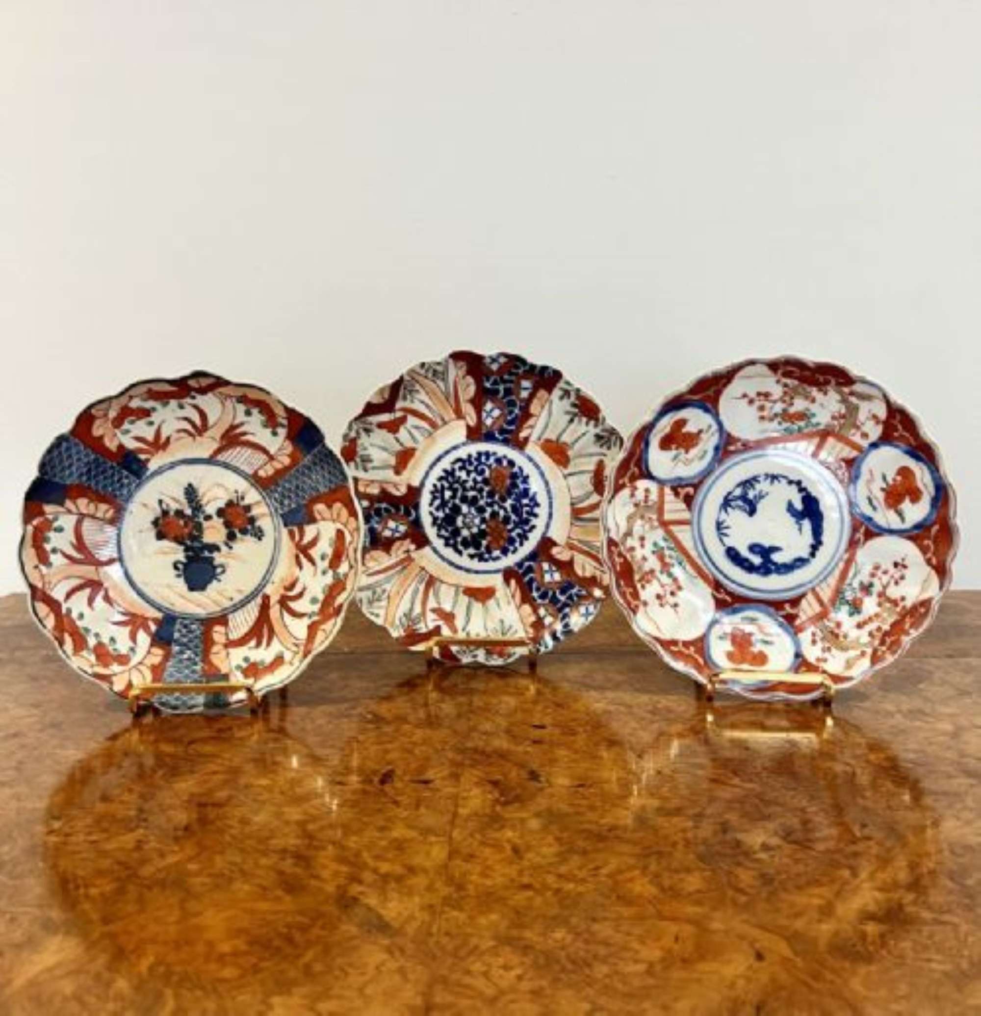 Wonderful collection of three antique Japanese imari plates