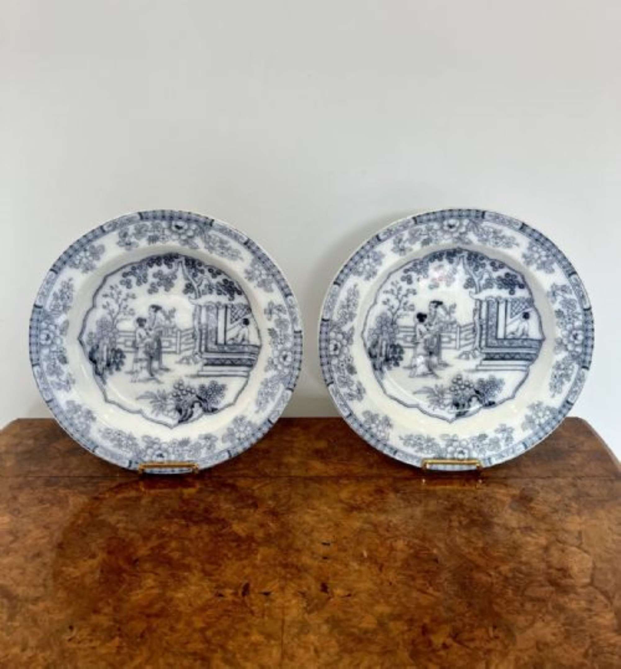 Quality Pair Of Antique Victorian Blue And White Plates