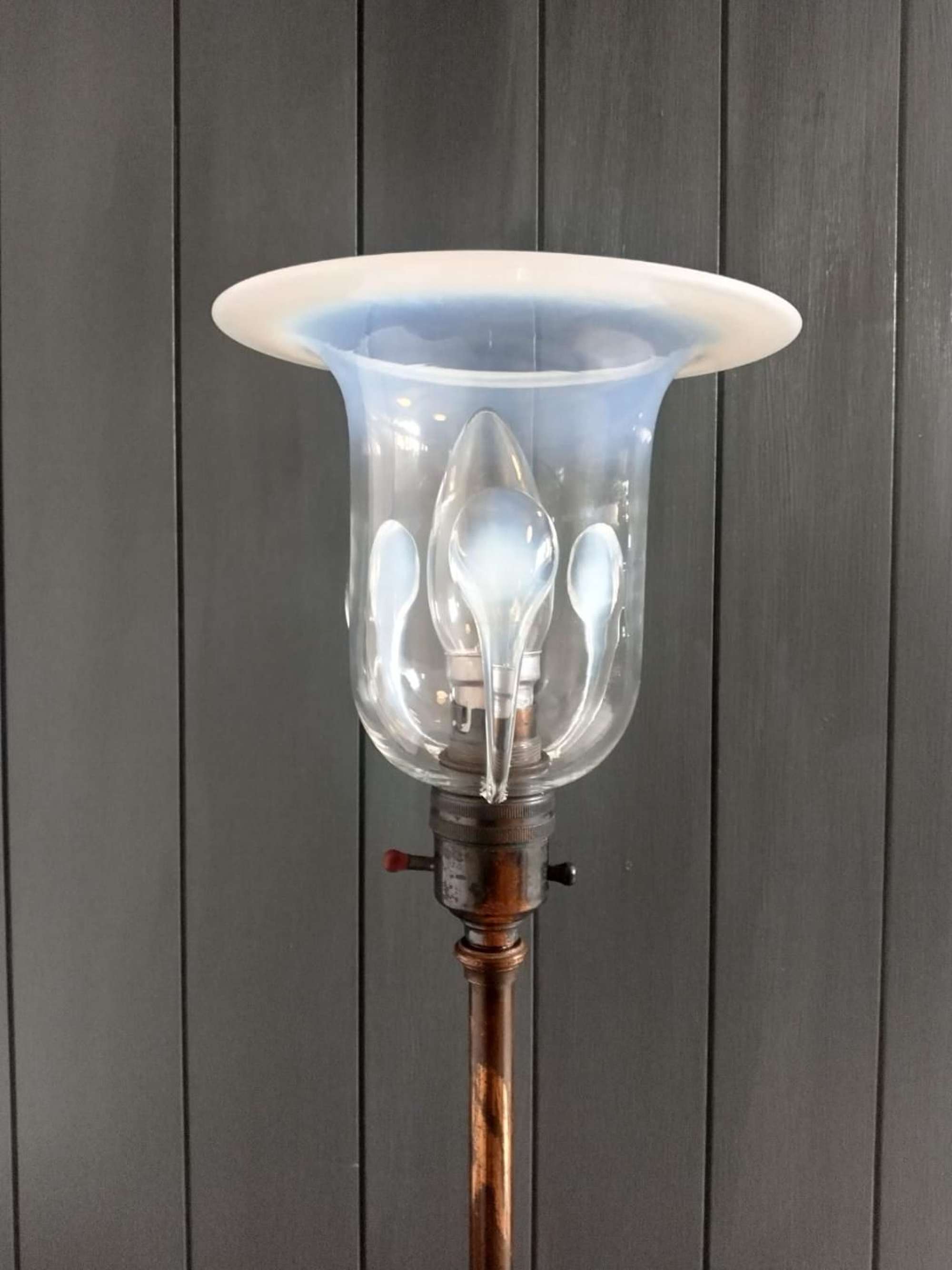 Nouveau Antique Table Lamp/opalescent Shade