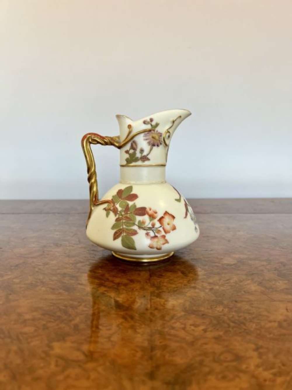 Fantastic Quality Antique Victorian Royal Worcester Cleft Jug