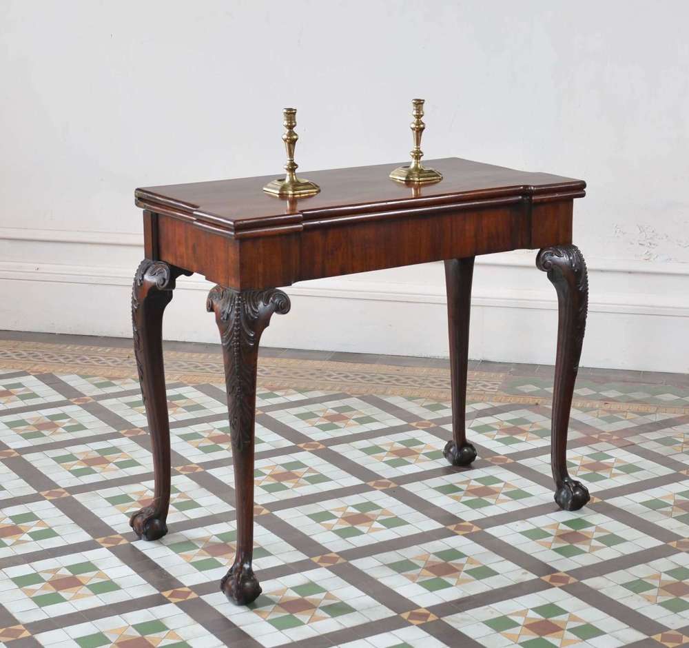Fine 18th century George II mahogany games table