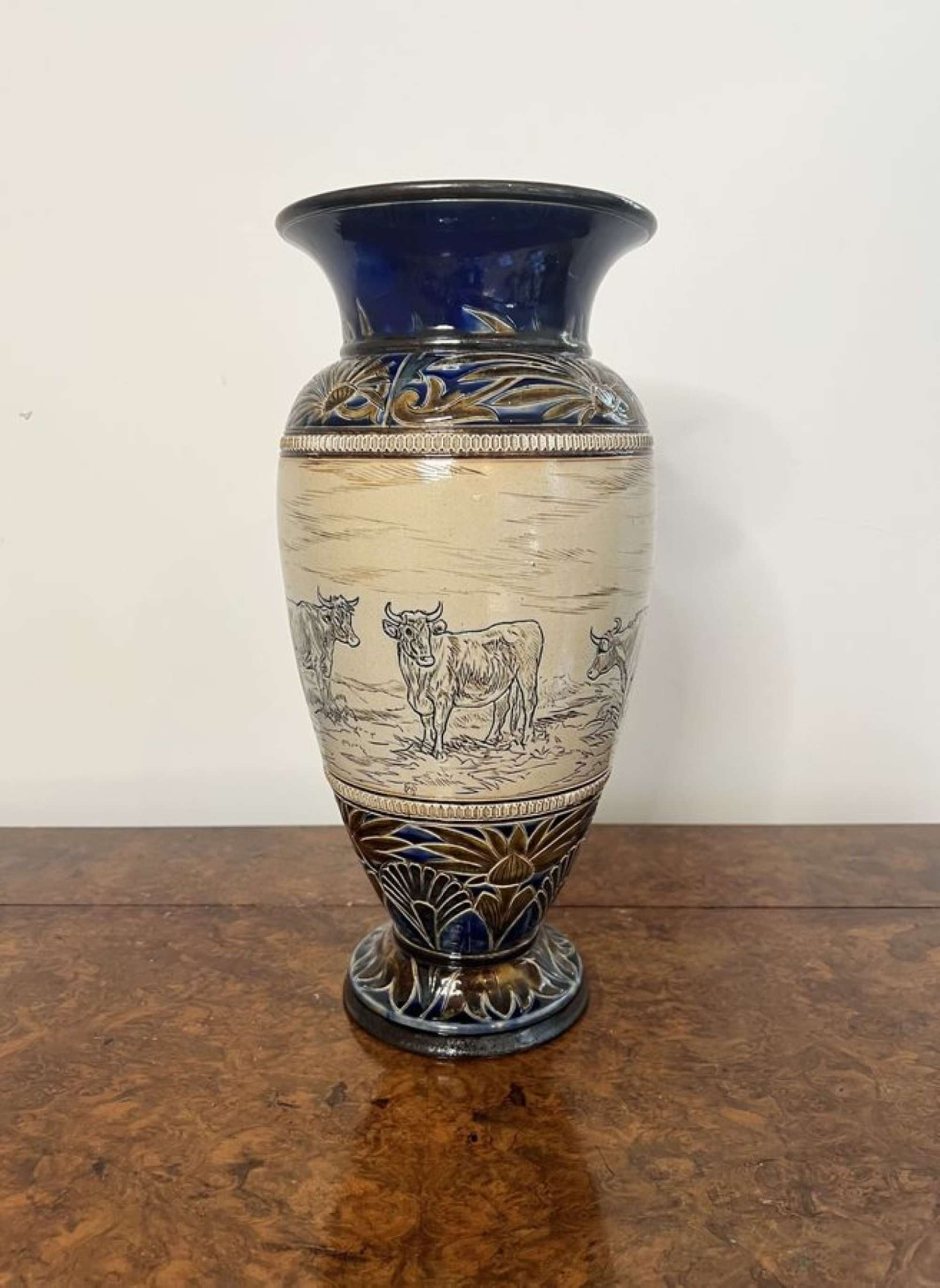 Outstanding quality large antique Doulton Lambeth vase by Hannah Barlow
