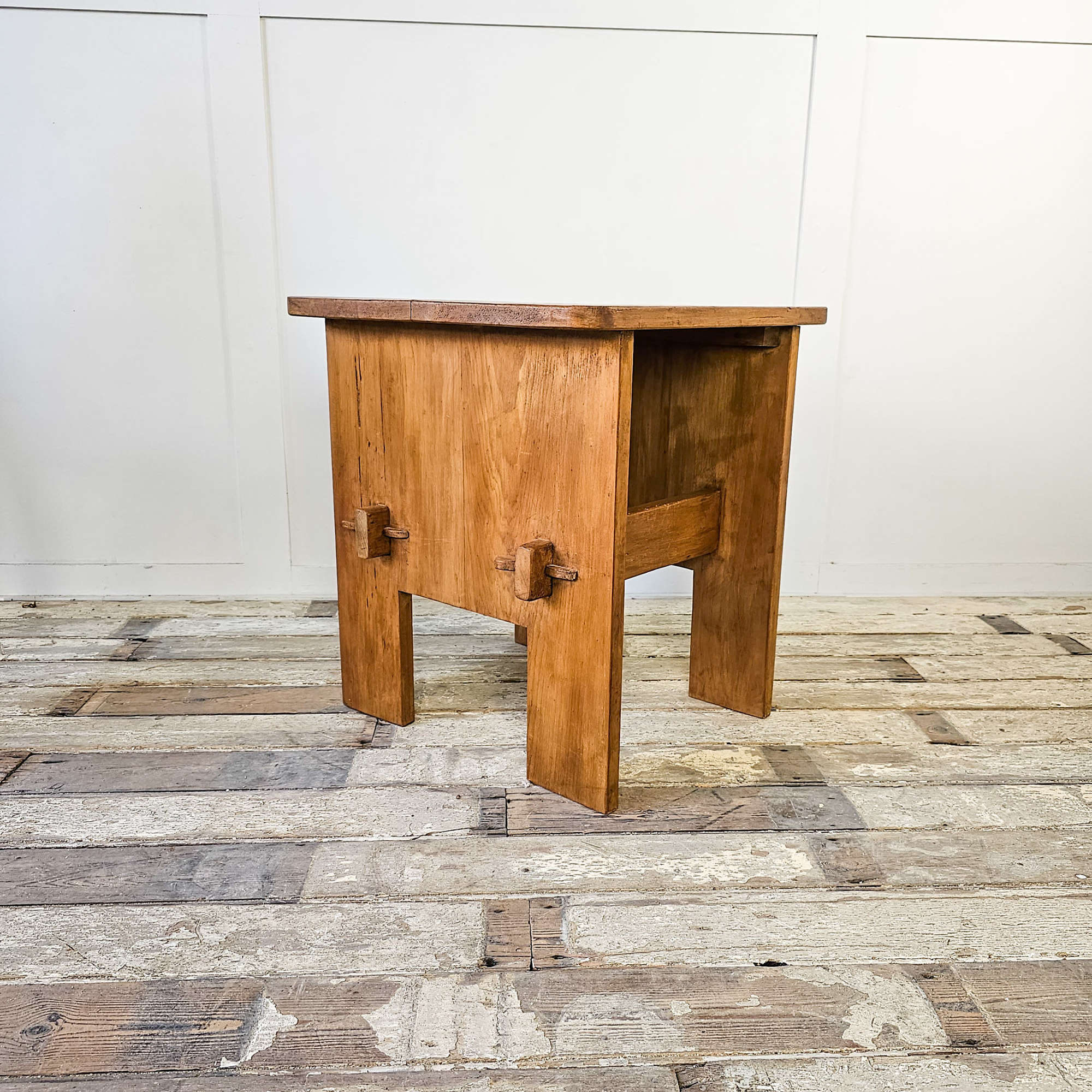 Vintage Satinwood Side Table or End Table, Mid 20th Century