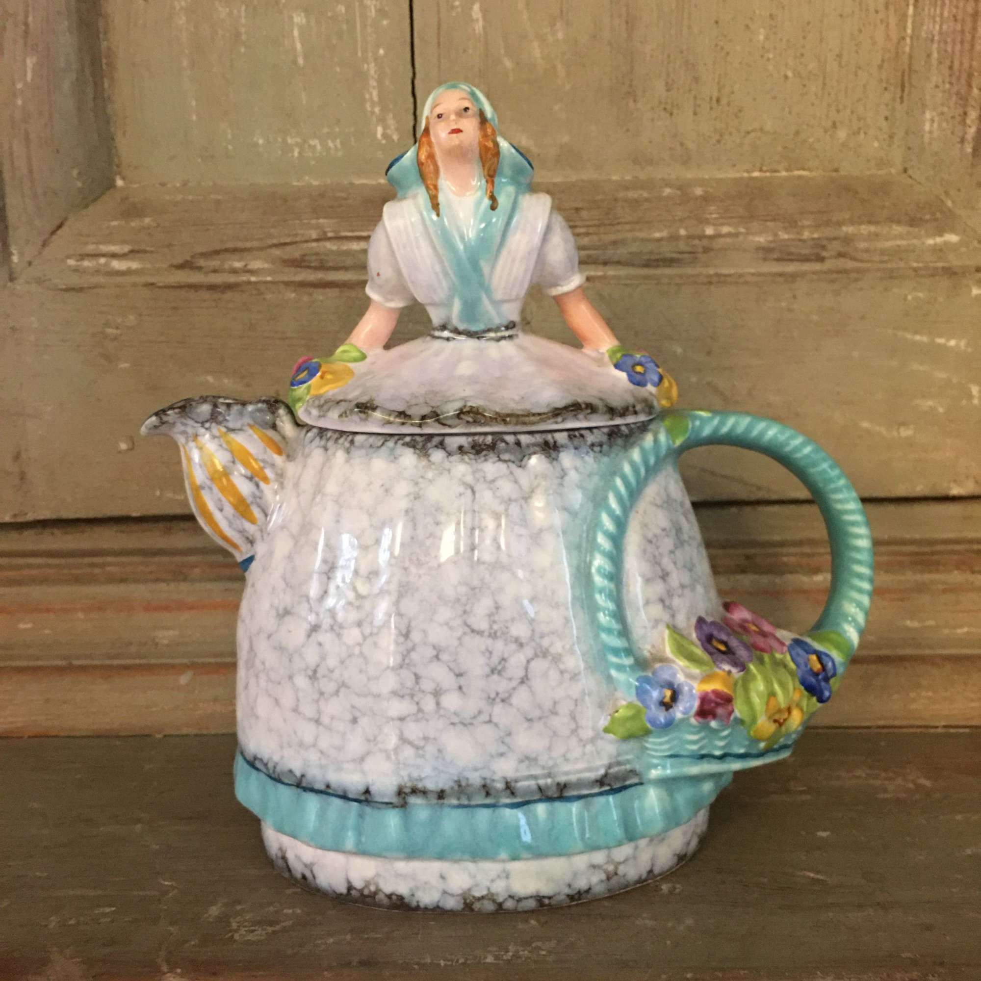 1930s Czechoslovakian Ditmar Urbach Dutch lady teapot reg.no.827637