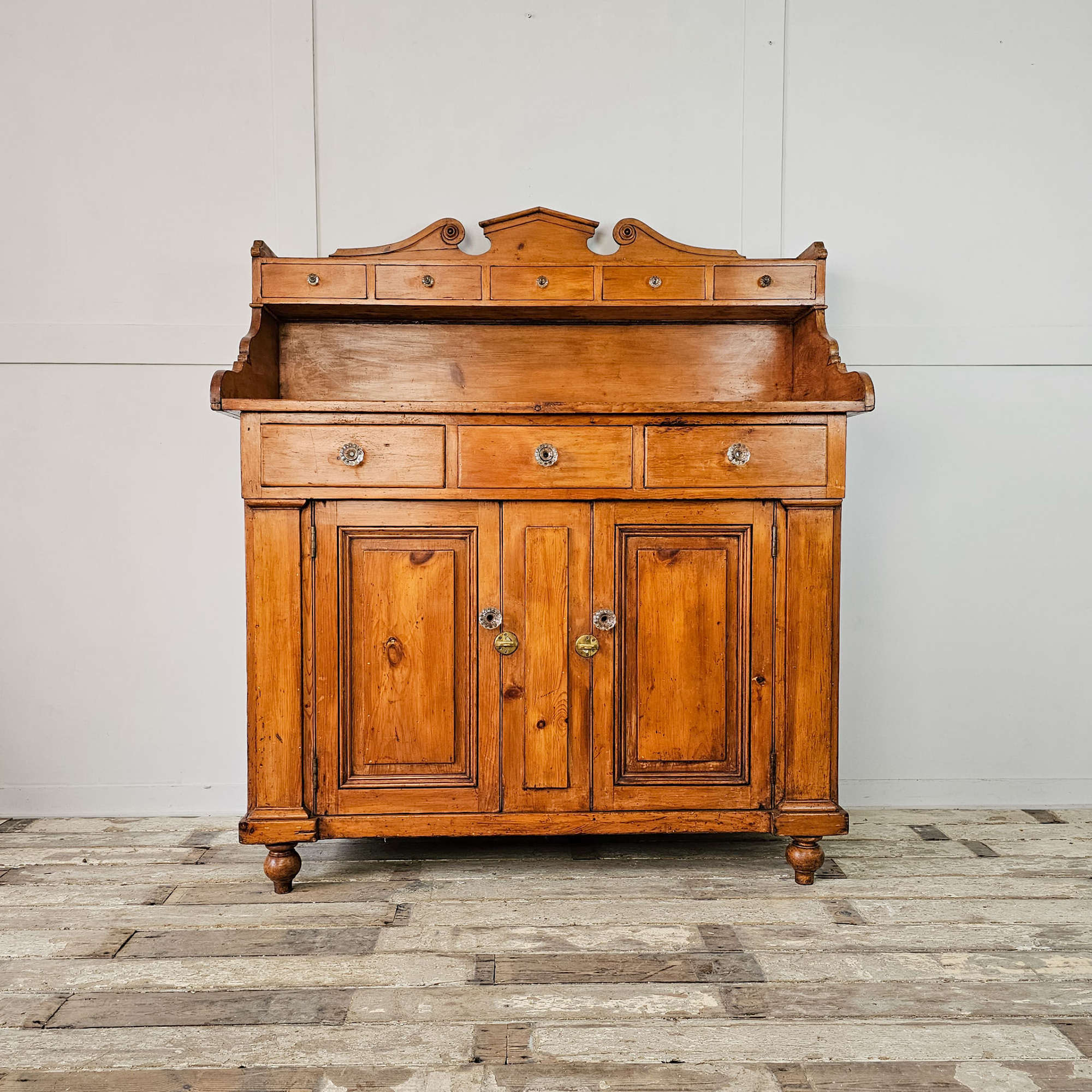 Antique Scottish Pine Dresser Or Cupboard From The Late  19th Century