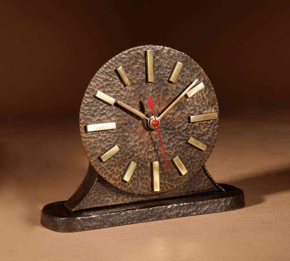 Very Stylish Amsterdam School Hammered Patinated Brass Early Electrical Mantel Clock