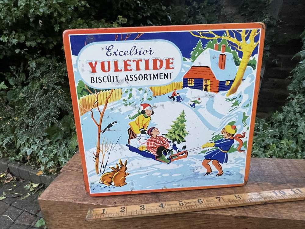 Yuletide Children Sledging Christmas Excelsior Biscuit tin c1950s