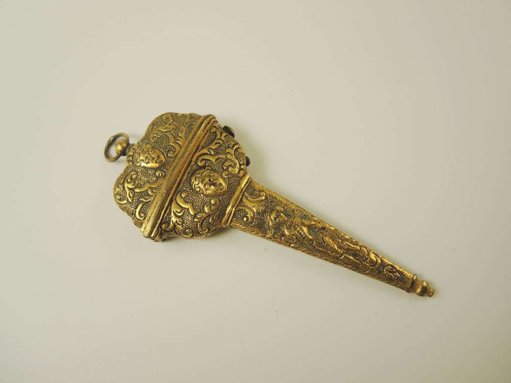 Georgian gilt chatelaine scissor case c1790