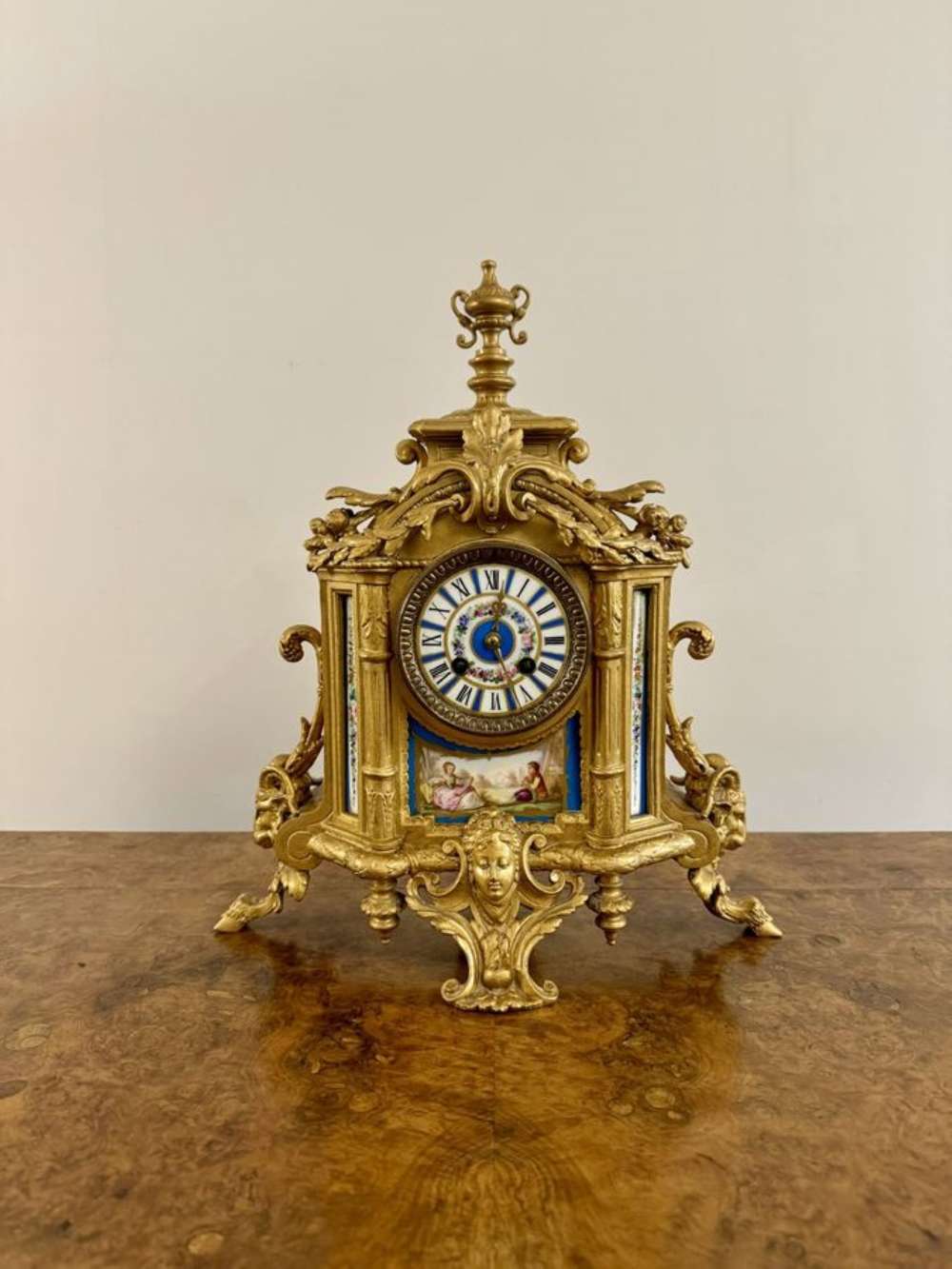 Elegant Quality French 19th Century Gilt Metal And Porcelain Mantle Antique Clock