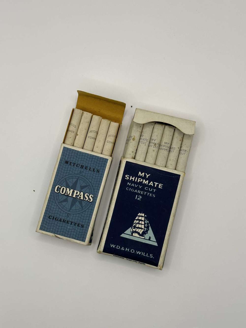 2 shipping theme cigarette packets live with contents