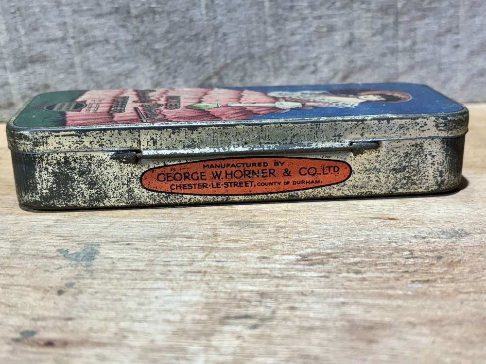 Georger Horner Dainty Dinah Pocket Toffee Tin c1930s