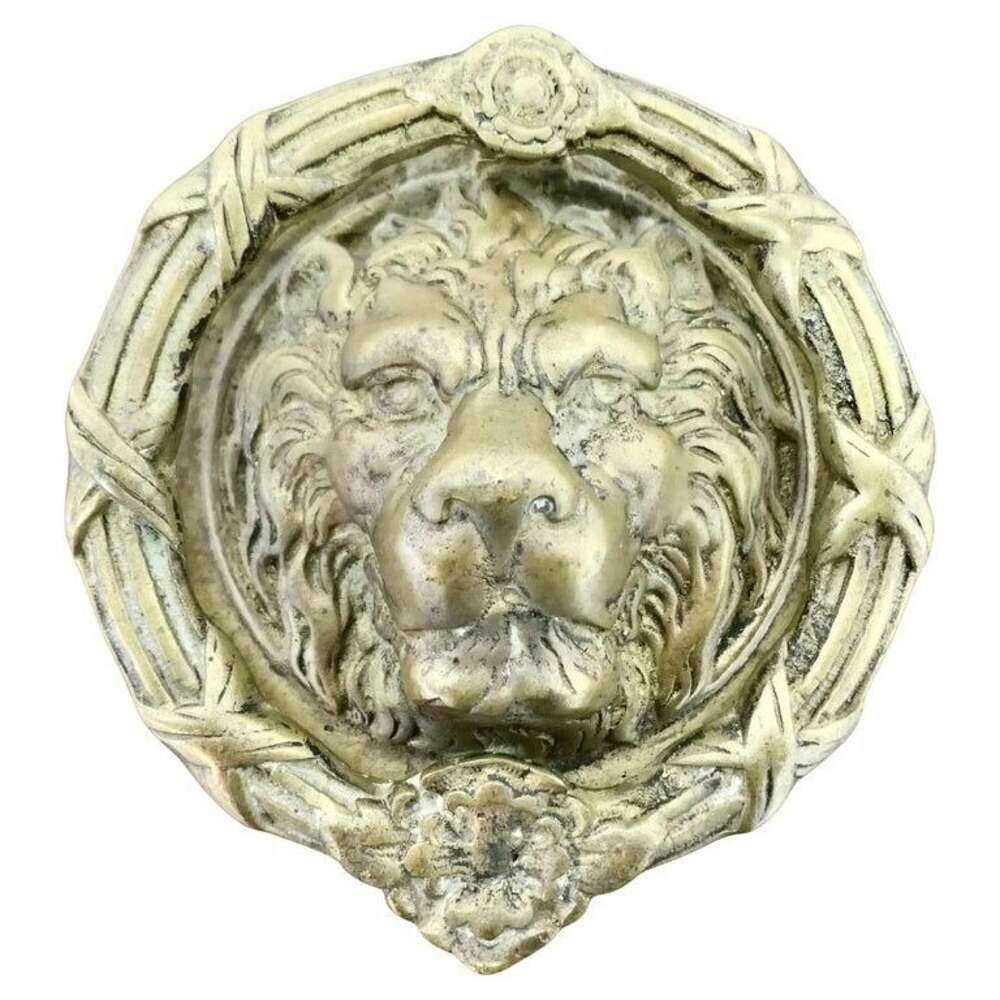 Heavy Gothic Lion&rsquo;s Mask Brass Door Knocker