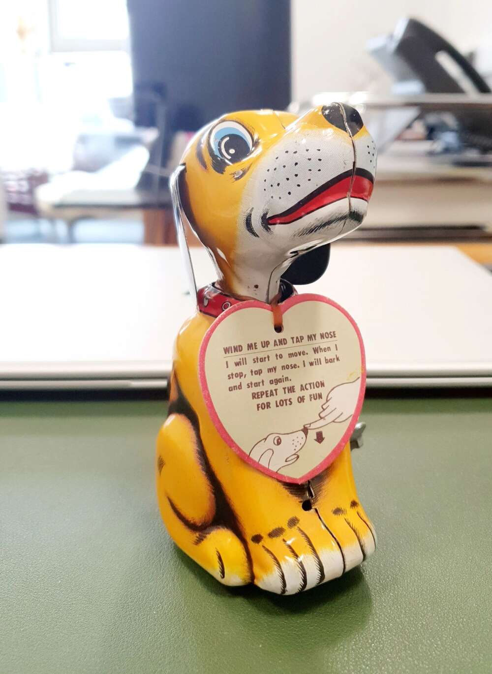 Pat The Pup Tin Plate Toy by TPS