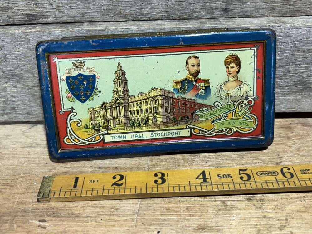 King George 5th Stockport Faulder's Chocolate Tin c1906