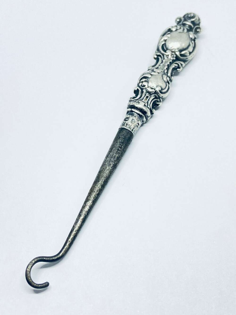 Antique Art Nouveau Solid Silver Birmingham 1897 Bretts & Sons Hook