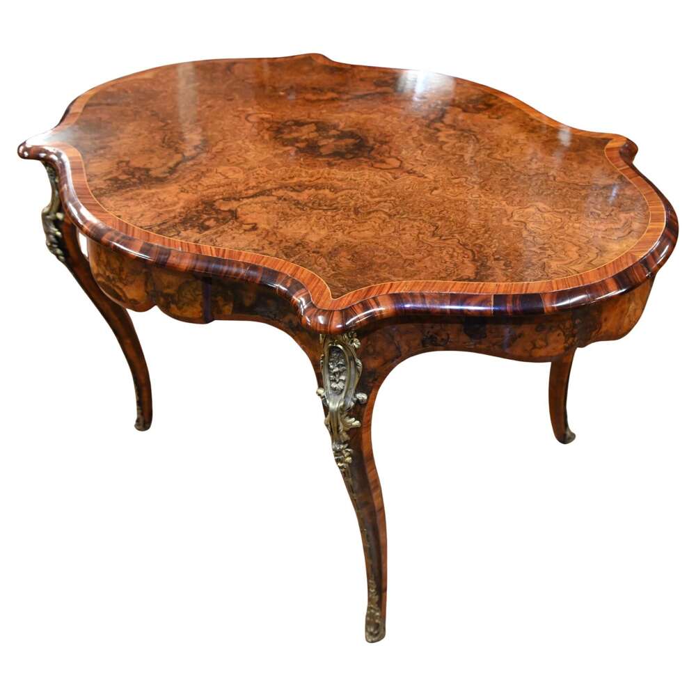 Victorian Walnut Centre Table Shaped Antique 1840