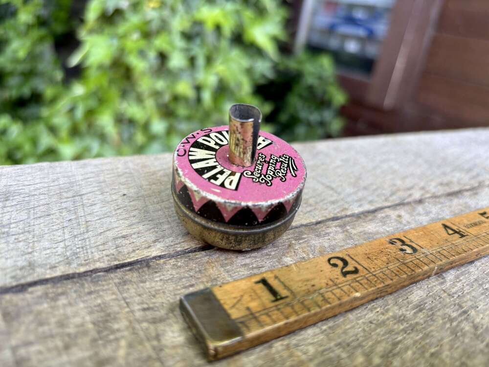 CWS Pelaw Shoe Polish Miniature Figural Sample Tin c1920s