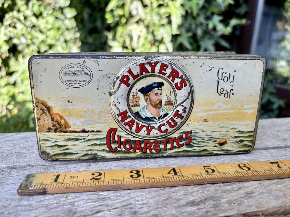 Player's Gold Leaf Embossed White Navy Cut 100 Cigarette Tin c1900s