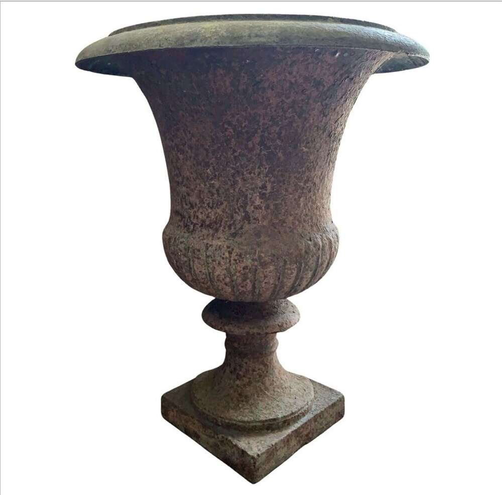 Late C19th century French Large cast iron  urn