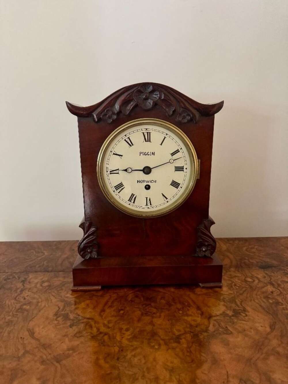 Quality Antique Victorian Mahogany Bracket Clock By Piggin Norwich 