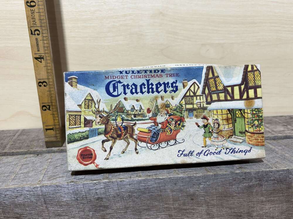Midget Christmas Crackers Santa Image Full Box c1930s
