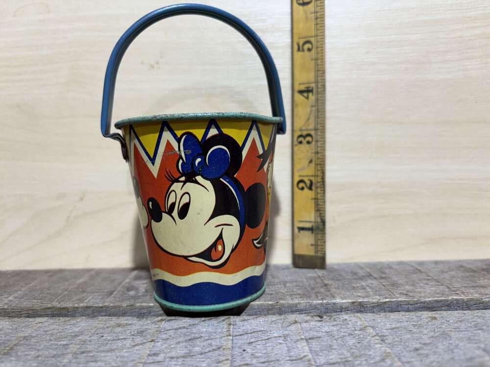 Baby Bucket Happynak Mickey Donald & Pluto Head Shot Disney 3 Inch Tin Sand Pail c1940/50s