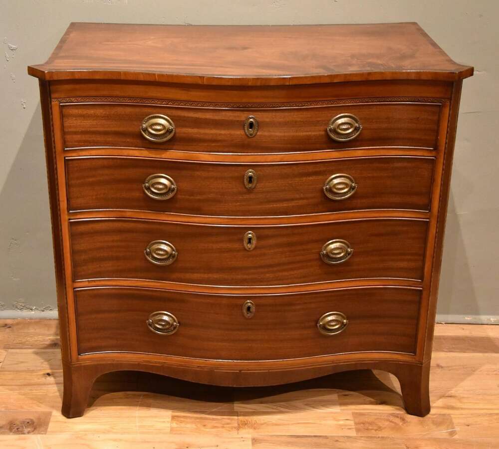 Regency Mahogany Serpentine Chest of Drawers