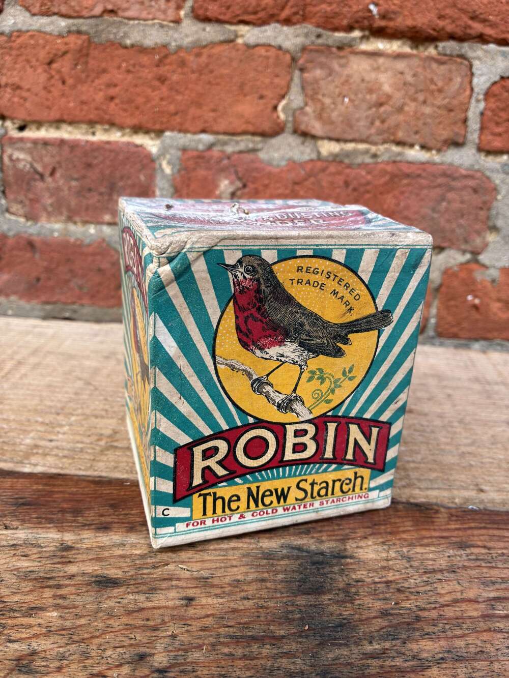 Early large robin starch box