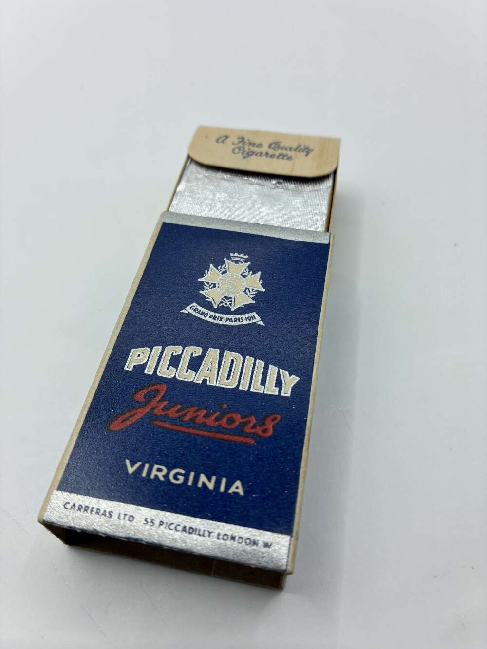 Piccadilly junior cigarette packet live